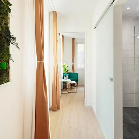 アパートホテル Visimo Muehlensteg St Gallen - Elegant Quiet 4*