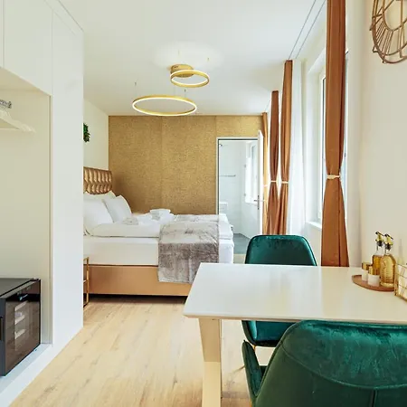 Visimo Muehlensteg St Gallen - Elegant Quiet Aparthotel