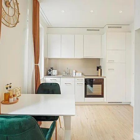 Aparthotel Visimo Muehlensteg St Gallen - Elegant Quiet St. Gallen